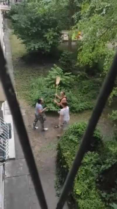 (oc) eredeti vide&oacute; by u/salivok_12234