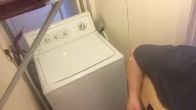 Playing AC/DC Thunderstruck with a broken washing machine!