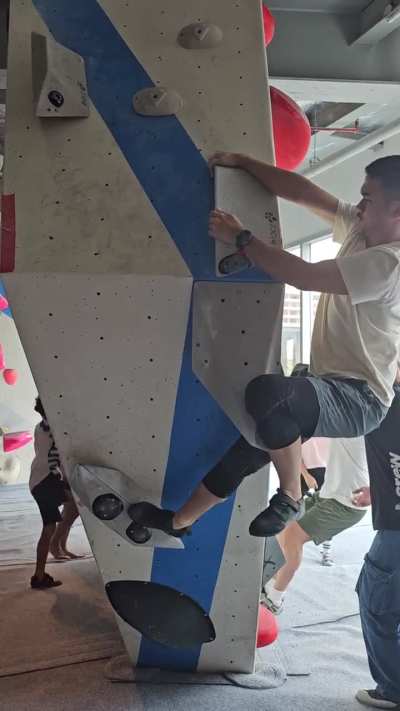 To send this route you have to sit on the chair on top
