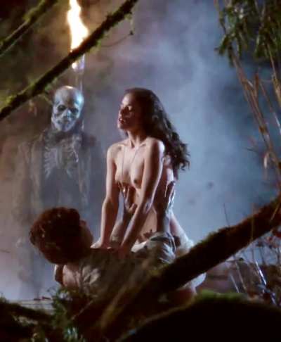 Leela Savasta - 'Masters Of Horror' S1