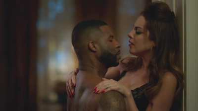 Elizabeth &ldquo;Liz&rdquo; Gillies with her black lover in Dynasty