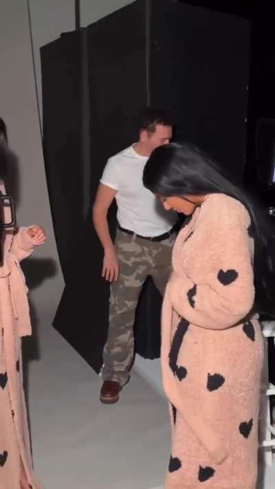 Take your sister to Work day - Kylie and Kim K