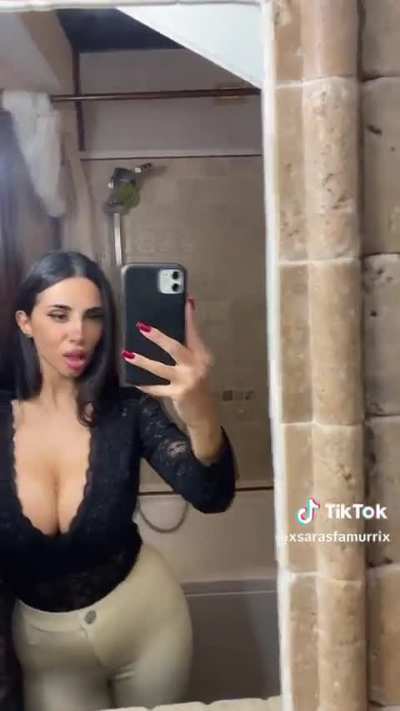 @xsarasfamurrix