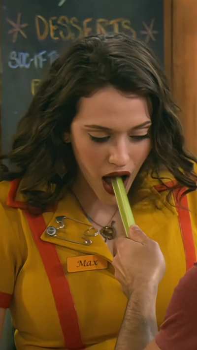 Biting a Celery (2 Broke Girls S01E06)