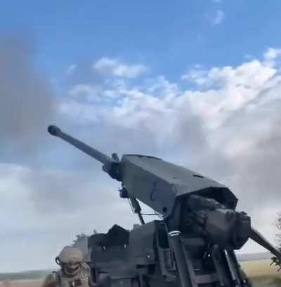 Danish CAESAR 8x8 155mm in Ukraine - 30 SUIIIs a minute