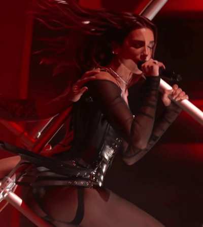 Dua Lipa