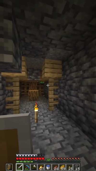 Creeper jump scare 