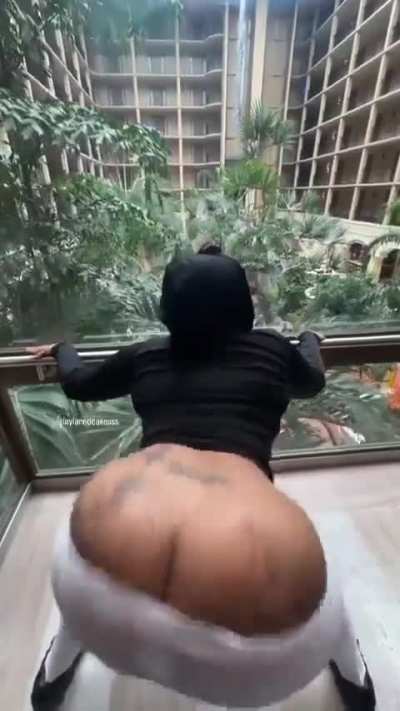 Elevator 