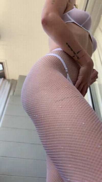 WISH YOU A GOOD FRIDAY AND WAITING YOU FOR FUN ON MY VIP PAGE👇🏼