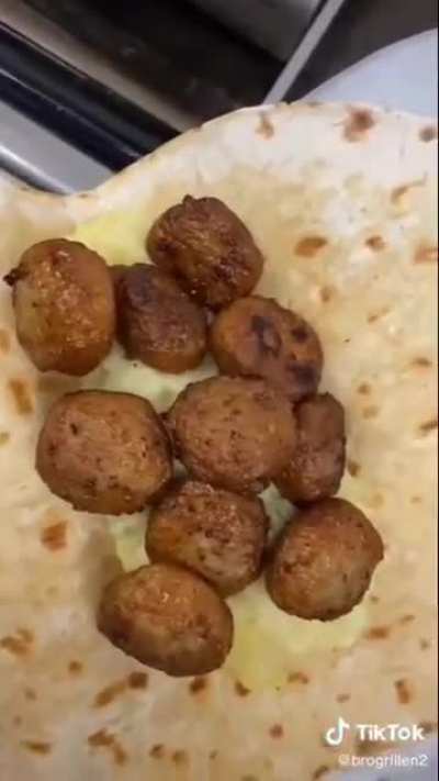 mina_irl