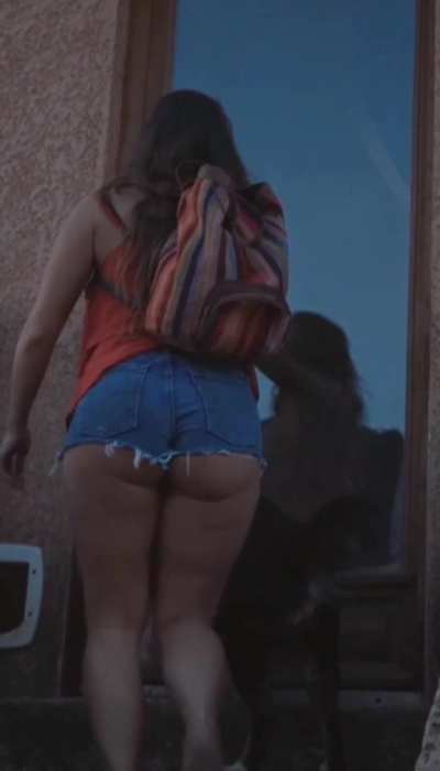 Ophelie Bau