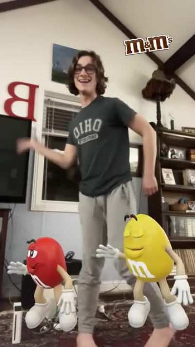 *baila*