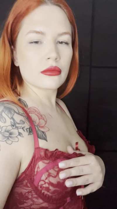 Should I strip in this subreddit more often for you guys?🙄 I&lsquo;m insecure