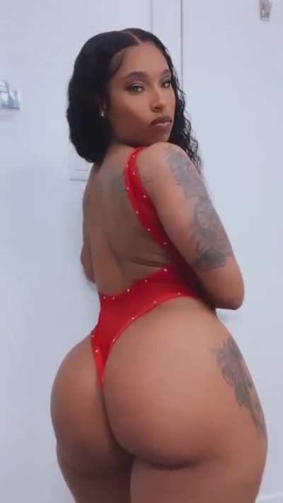Stackz (@iluv.stackz_)
