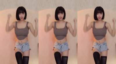 小深深儿