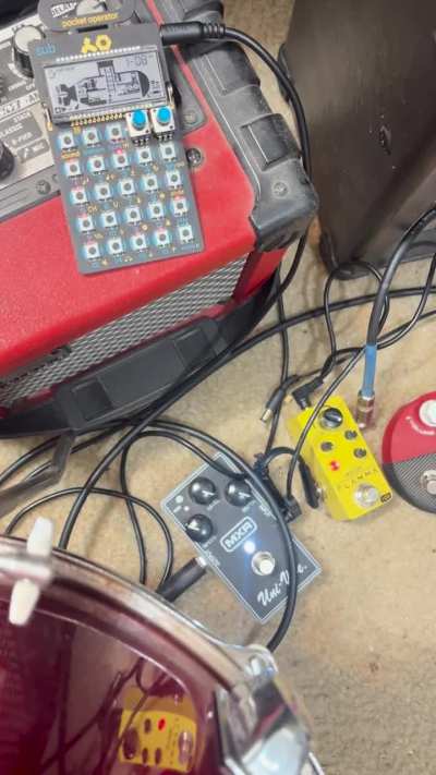 I thought this belonged here. (PO-14 Sub, 12-string guitar, effects boxes) (kinda proggy)