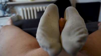Finishing inside socks is perfect for me 💦