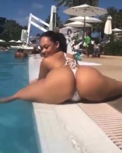 🍑🌊