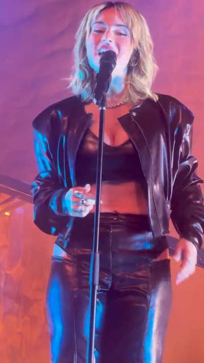 JoJo performing &lsquo;Start Over&rsquo; in San Diego, Too Much To Say Tour 3/2/2025