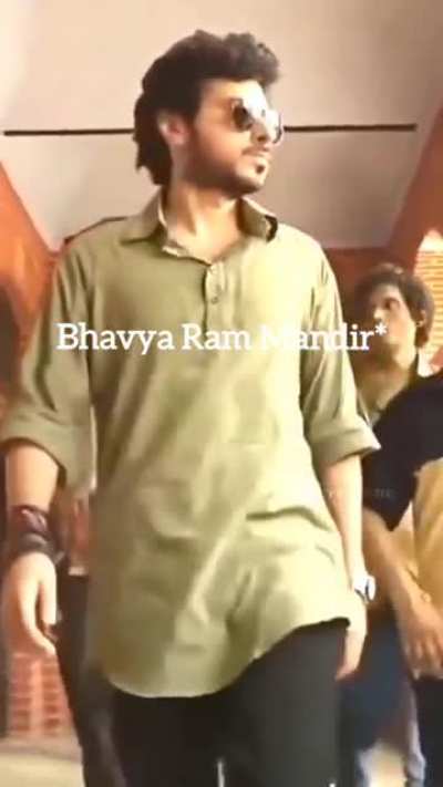 Modi Bhaiya &amp;gt; Munna Bhaiya