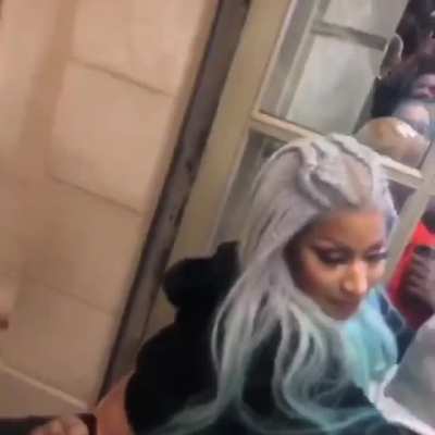 Booty too big for her pants