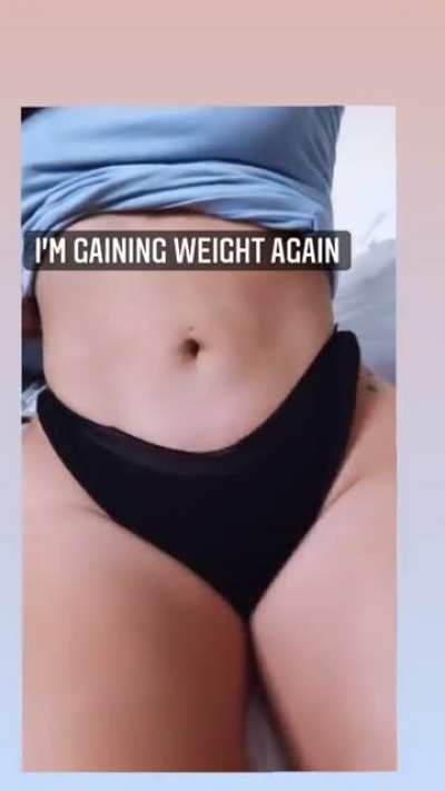 👙🤳🏻