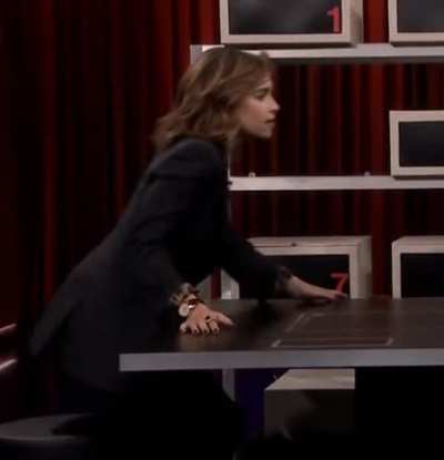 Emilia in Jimmy Fallon