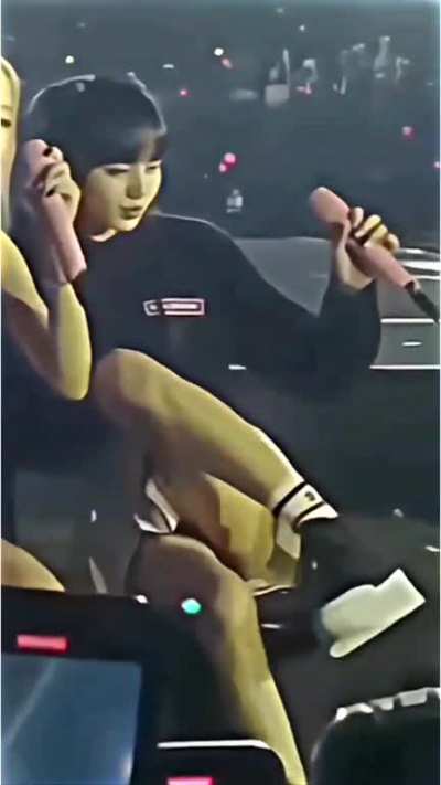 Lisa 👀