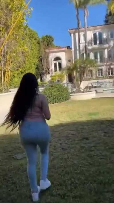 Curves 🥵