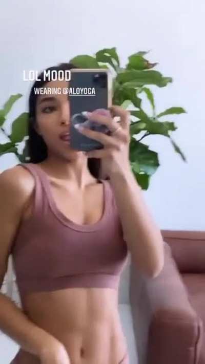 Hips
