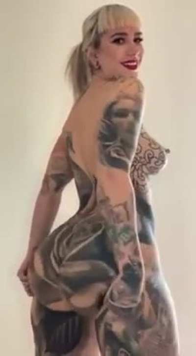 This ass is beautiful