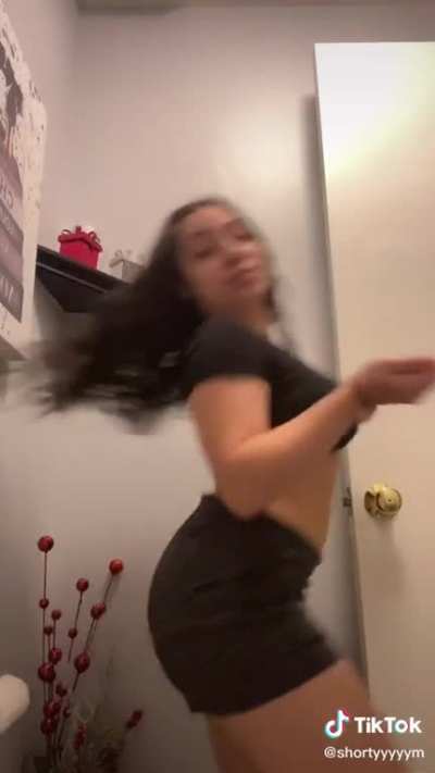 mmaliyastar she moving it