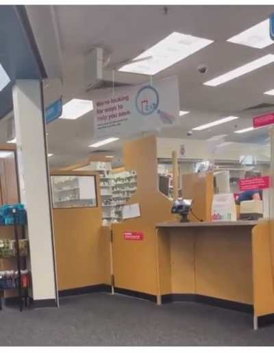 Y&rsquo;all see this shit 🤣 dude walked in and scored hella pints but should&rsquo;ve been covered up and gloves on IMO but nonetheless that&rsquo;s ballsy
