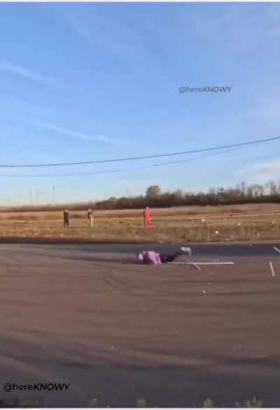 Demonstrating Newton&rsquo;s First Law of Motion
