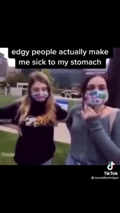 This some of y&rsquo;all mfs talking to bitches 😭