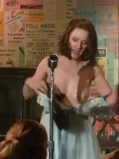 Rachel Brosnahan's perfect tits