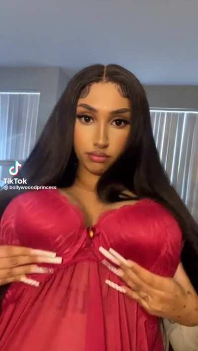 (bollywoodprincess) big boobs indian girl
