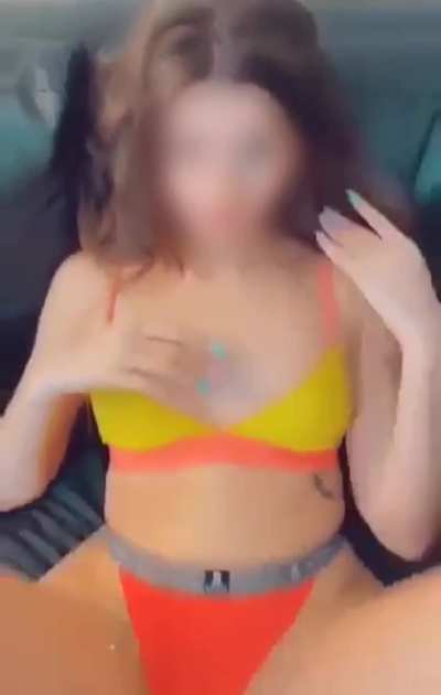 hot gf have pinky