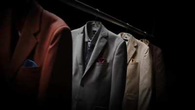 New Better Call Saul teaser. "Suit up".
