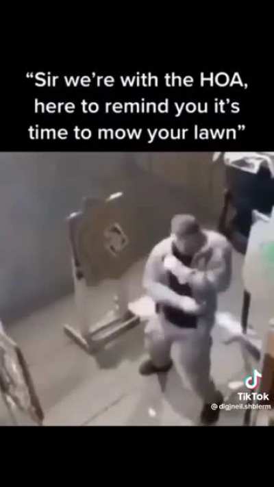 &ldquo;Sir you actually need to mow you-&ldquo; 🤓