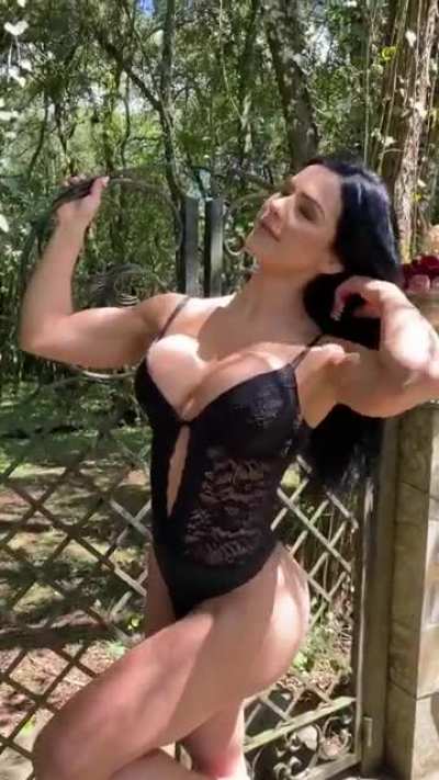 Eva 😋