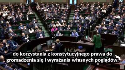 Posłanka Agnieszka Dziemianowicz-Bąk wspomina o dzieciach, kt&oacute;re odebrały sobie życie, posłowie PiS aplauzują i wiwatują