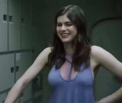 Alexandra Daddario