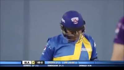 Bro literally hits six while singing "Tu Jane na"