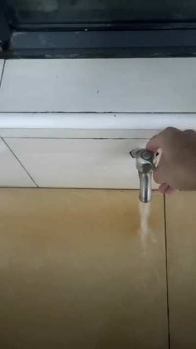 This tap is horni