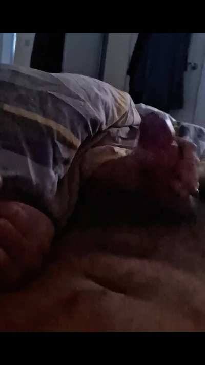 Nails, handjob, cum 👌