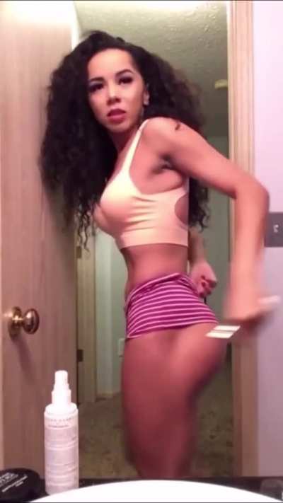 She&rsquo;s so bad 🤤🔥