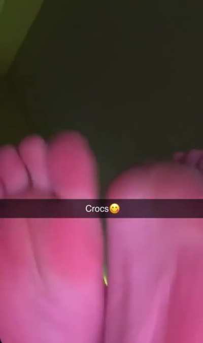 Just kicked off my stinky crocs