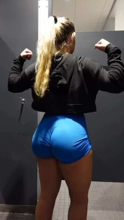 Perfect 🍑