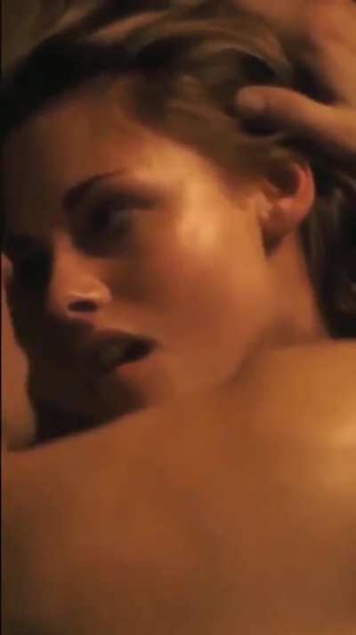 Kristen Stewart fucks &amp;amp; moans louder